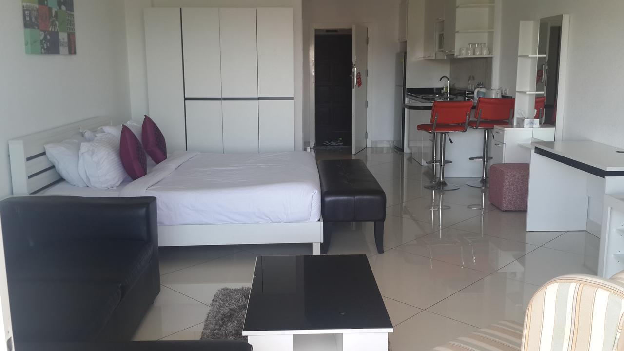 Appartamento View Talay 6 Pattaya Esterno foto