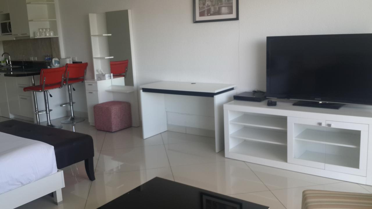 Appartamento View Talay 6 Pattaya Esterno foto