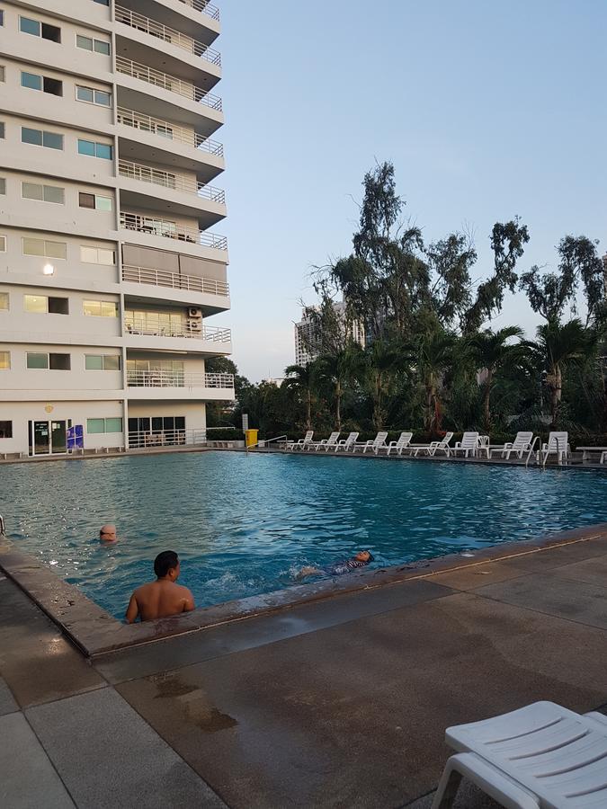Appartamento View Talay 6 Pattaya Esterno foto